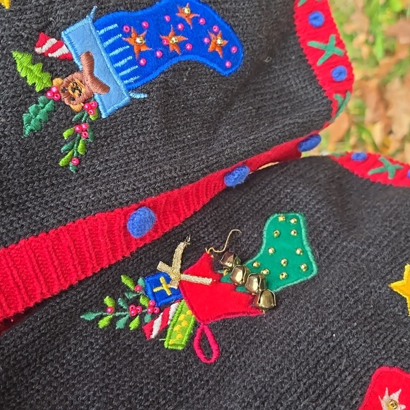 Vintage TIARA XMAS sweater jingle Bell stocking sz S - Picture 5 of 5